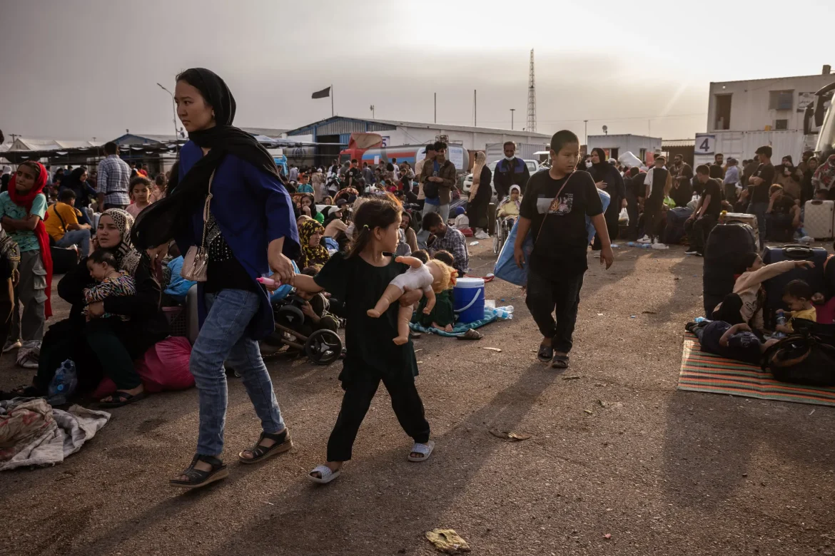 16afghanistan-women-1-fzgp-superJumbo